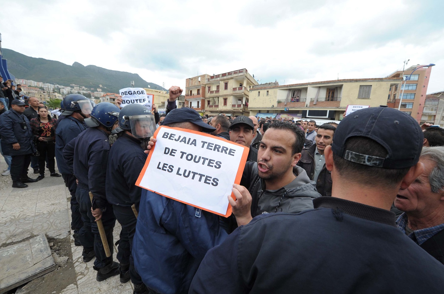 Manif Béj.jpg